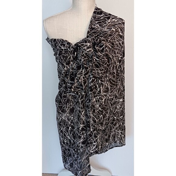 Sun Streak by Newport News Black/White Bathing Suit Cover/Scarf - Picture 5 of 6